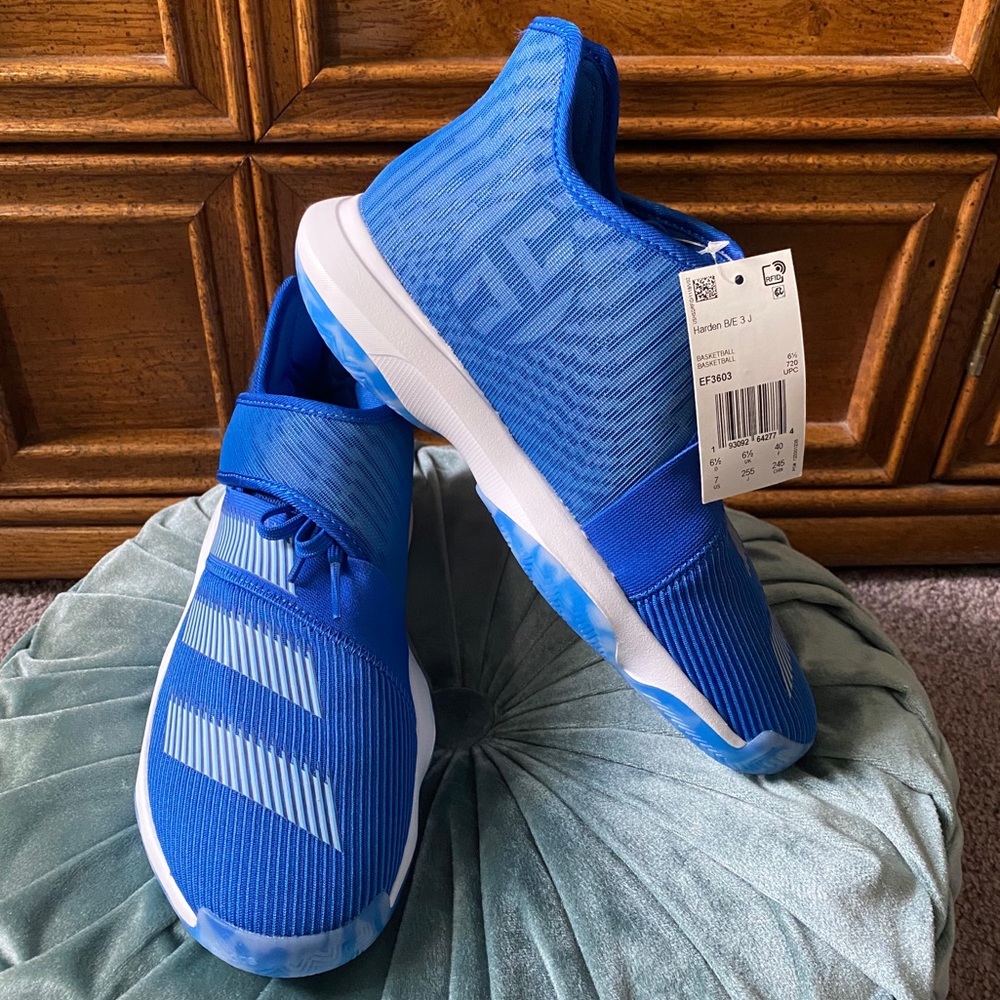 NWT Harden B/E 3 Basketball Shoes